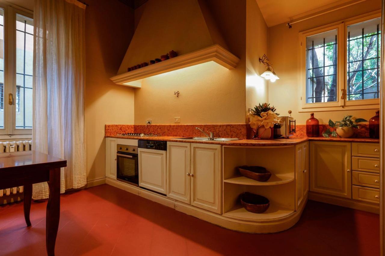 Suite Aldrovandi, With Private Garden Bolonya Dış mekan fotoğraf