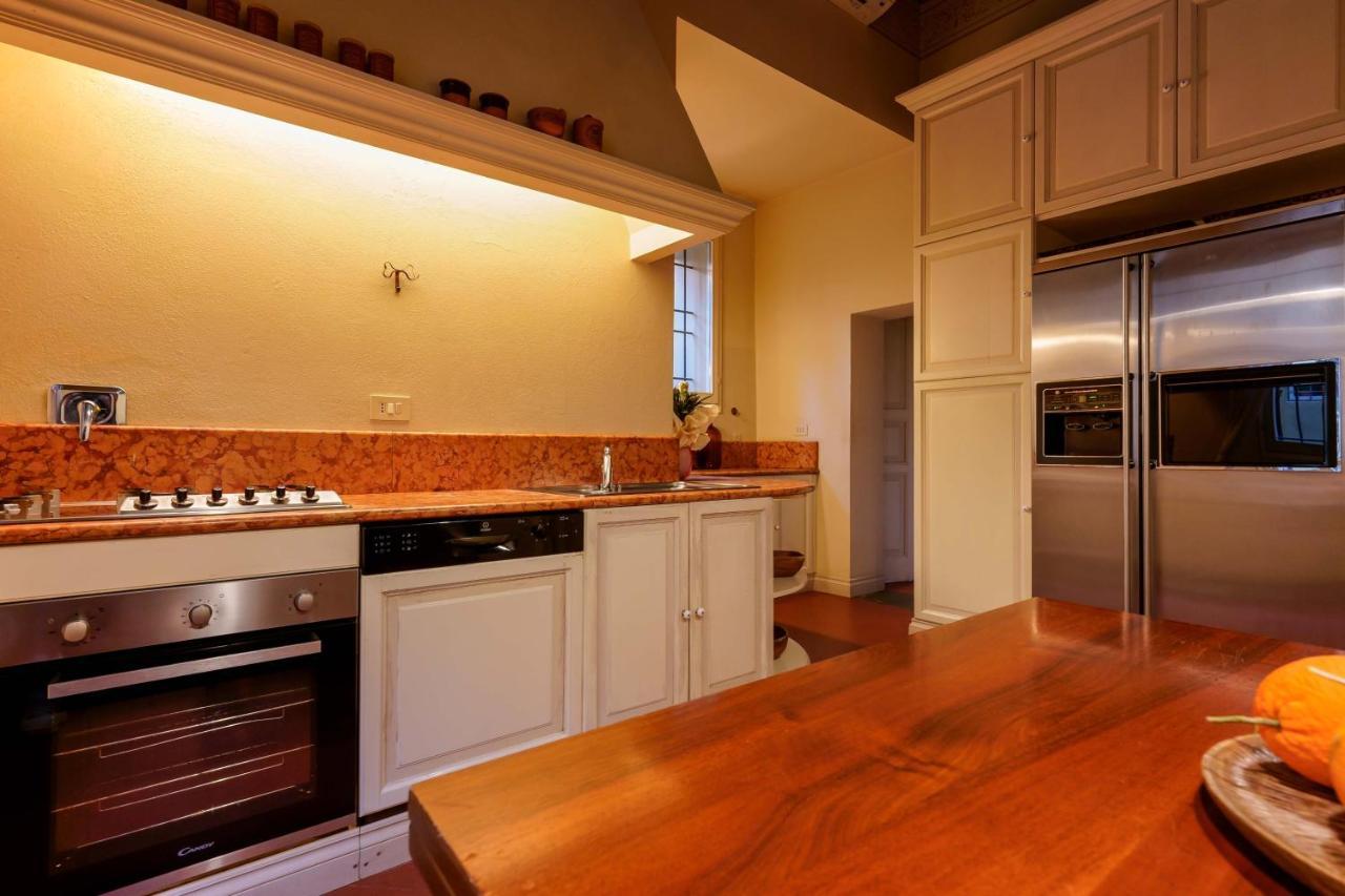 Suite Aldrovandi, With Private Garden Bolonya Dış mekan fotoğraf